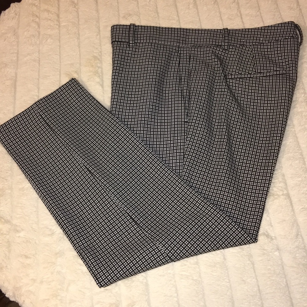 Ann Taylor size 10p pants black and white ECU